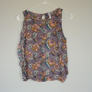 Xhiliration Flowy Top